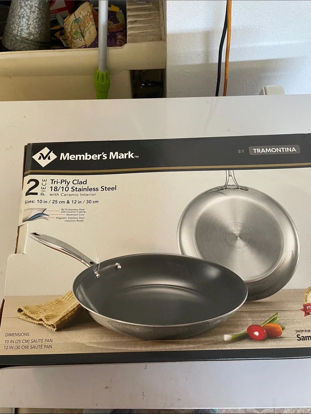 BNIB Member's Mark by Tramontina Tri-Ply clad 10/18 2 pcs Ceramic interior pan